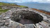 PICTURES/Dingle Peninsula - Fahen Beehive Huts & Dun Beag Fort/t_20250924_145758.jpg
